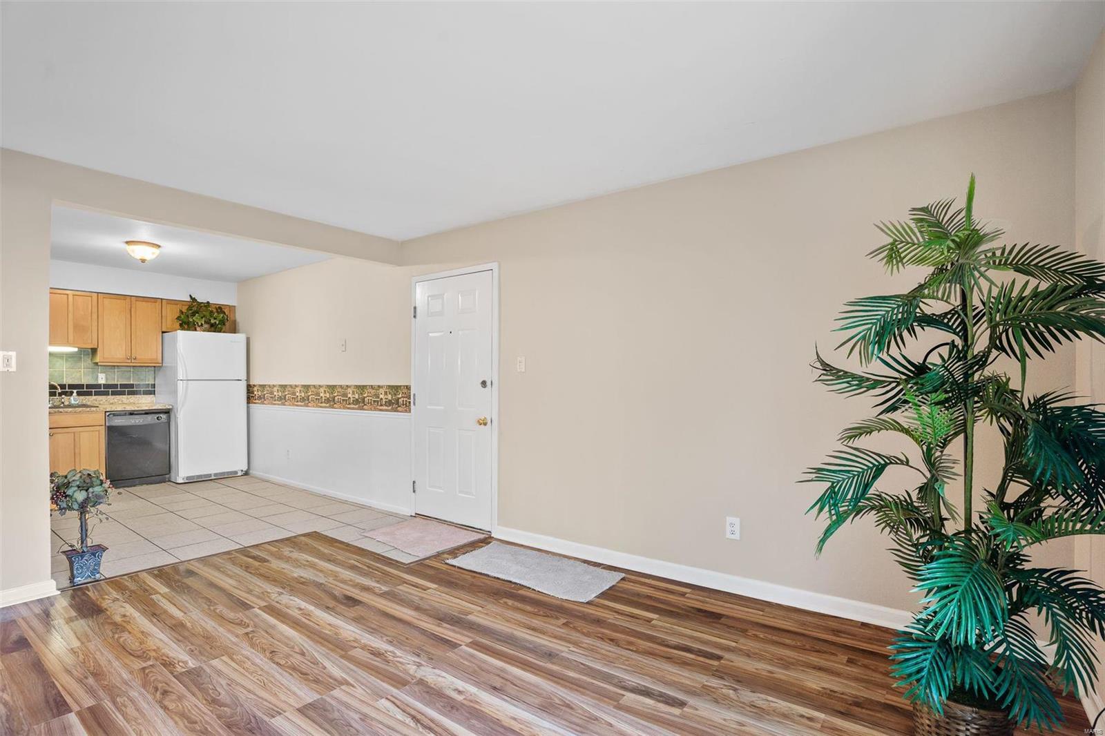 700 Ridgeside Drive, Unit C Ballwin, MO 63021 - Photo 8 of 24