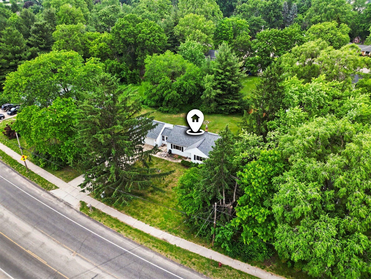 665 4 Mile Road Northwest Comstock Park, MI 49321 - Photo 31 of 37