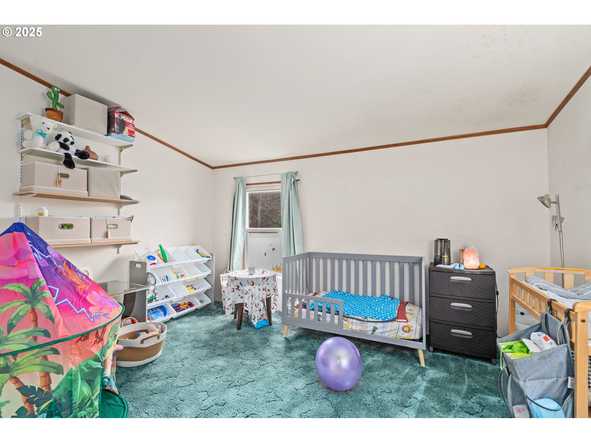 614 South 10th Street St. Helens, OR 97051 - Photo 27 of 32 a view of room with toys