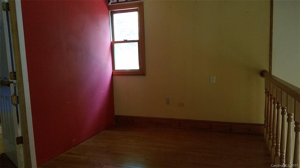 1819 Philadelphia Church Road Dallas, NC 28034 - Photo 10 of 17 Gallery Image 10