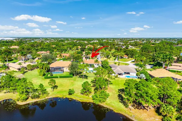 $1,775,000 | 10500 Southwest Lands End Place, Palm City, FL 34990