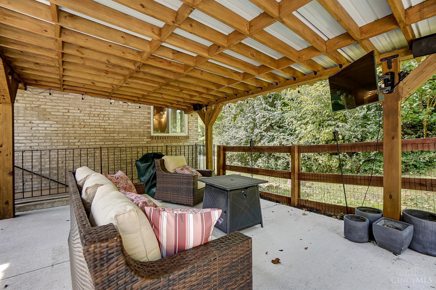 6823 Rapid Run Road Cincinnati, OH 45233 - Photo 67 of 77 Gallery Image 67