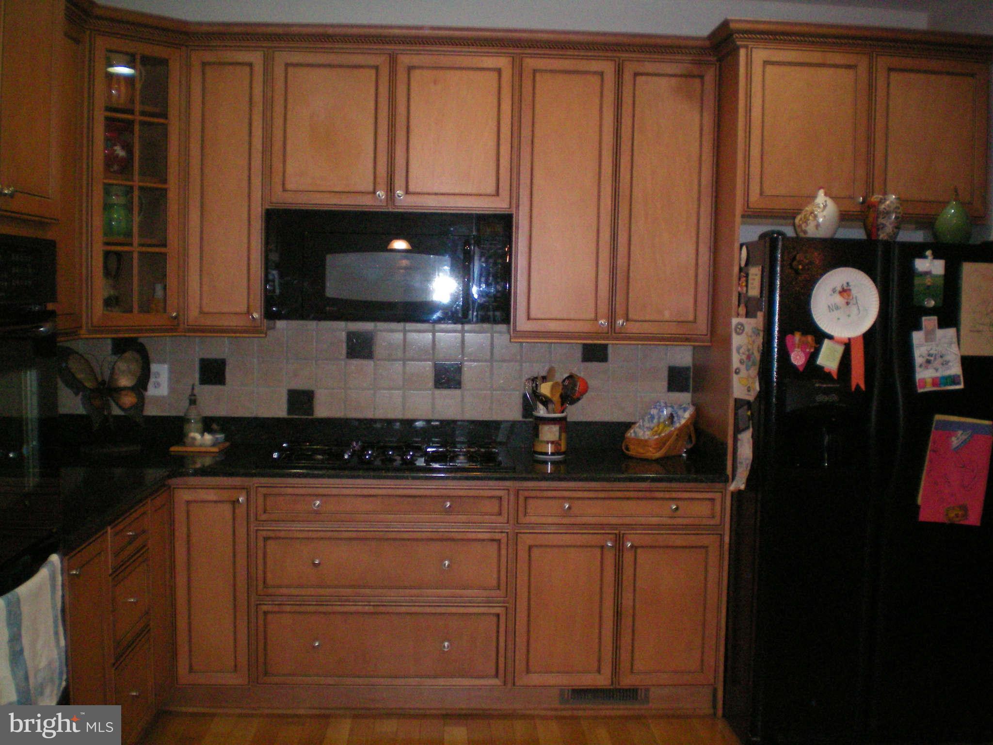 51 Bay Front Road Lothian, MD 20711 - Photo 27 of 30 Kitchen
