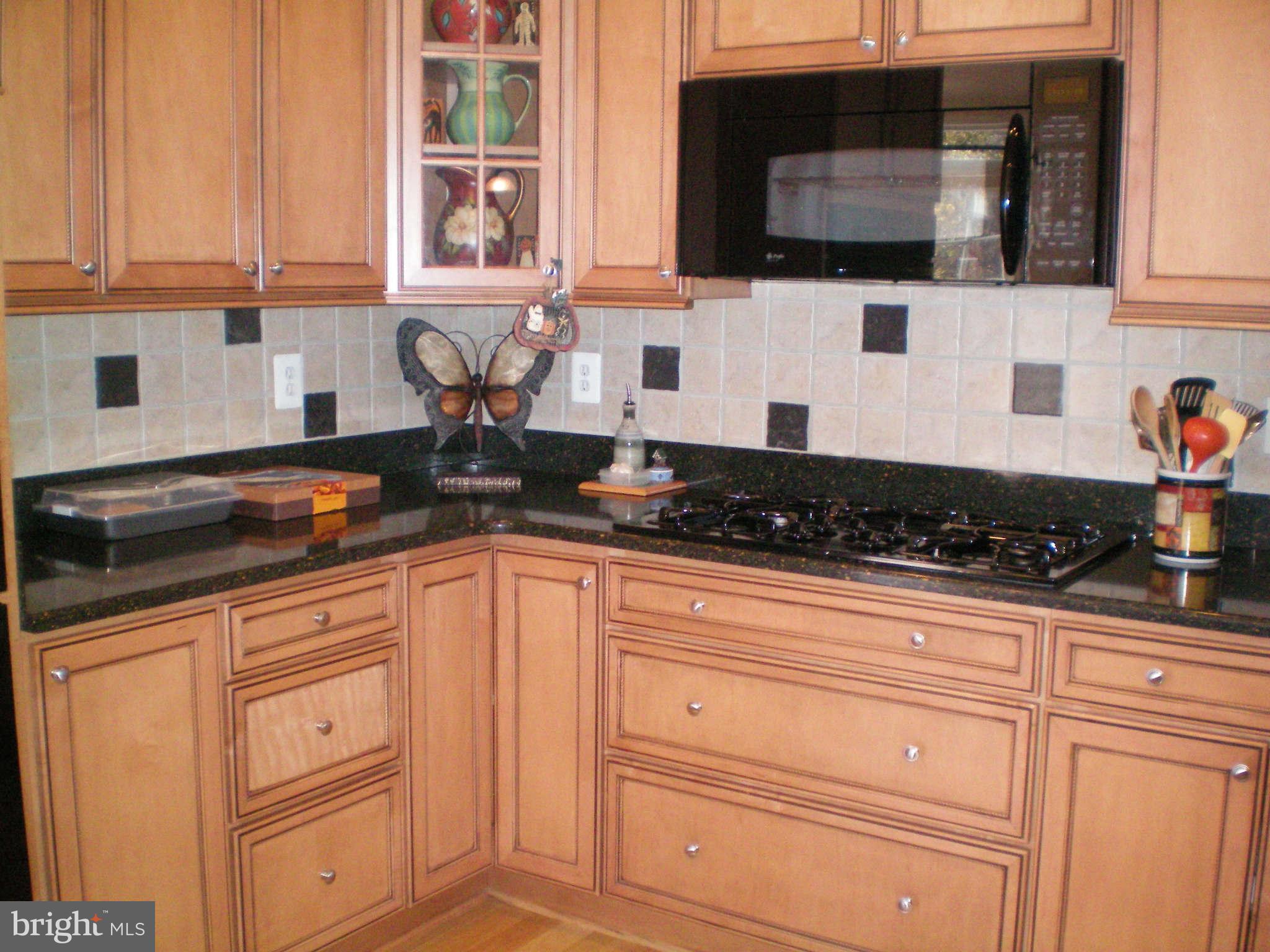 51 Bay Front Road Lothian, MD 20711 - Photo 7 of 30 Kitchen
