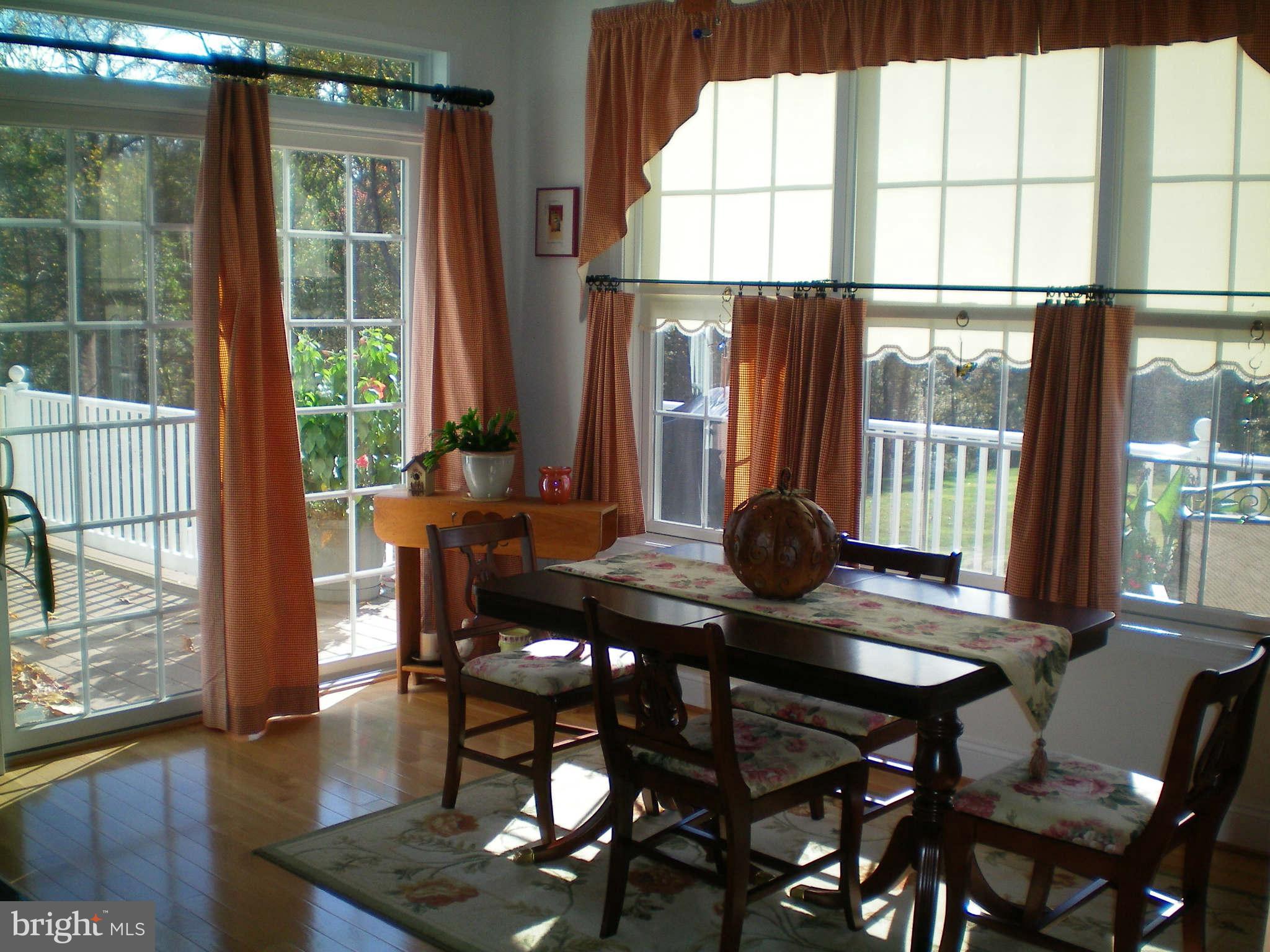 51 Bay Front Road Lothian, MD 20711 - Photo 8 of 30 Dining Room