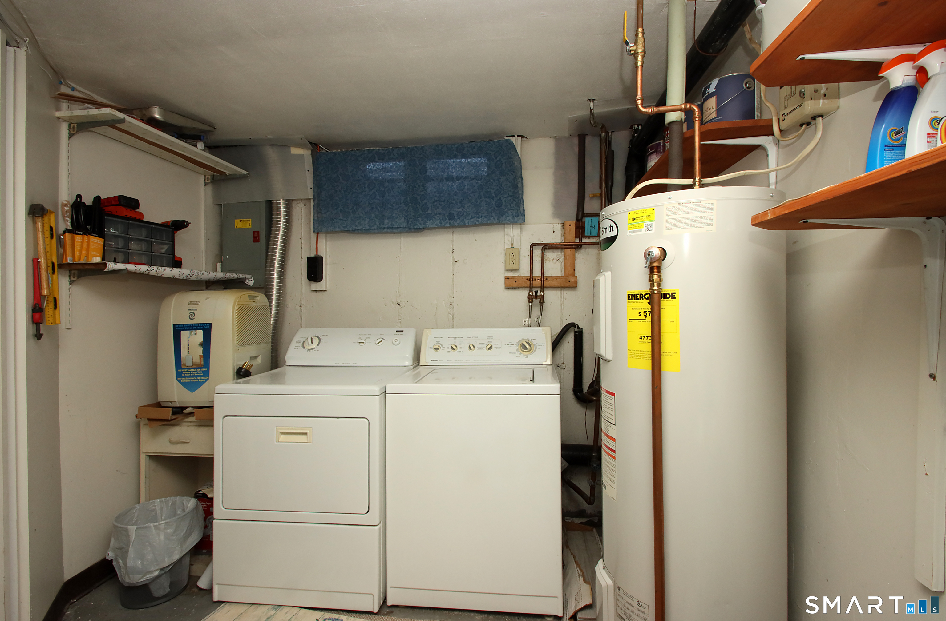 1081 New Haven Road, Unit 10C Naugatuck, CT 06770 - Photo 14 of 16 a utility room with dryer and washer
