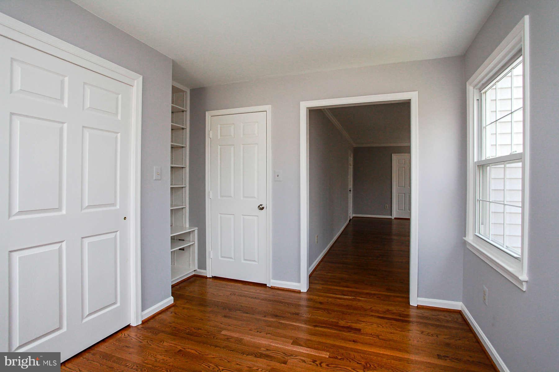 6307 Hunting Ridge Lane McLean, VA 22101 - Photo 19 of 30 5th Bedroom/Nursery/Master Sitting Area