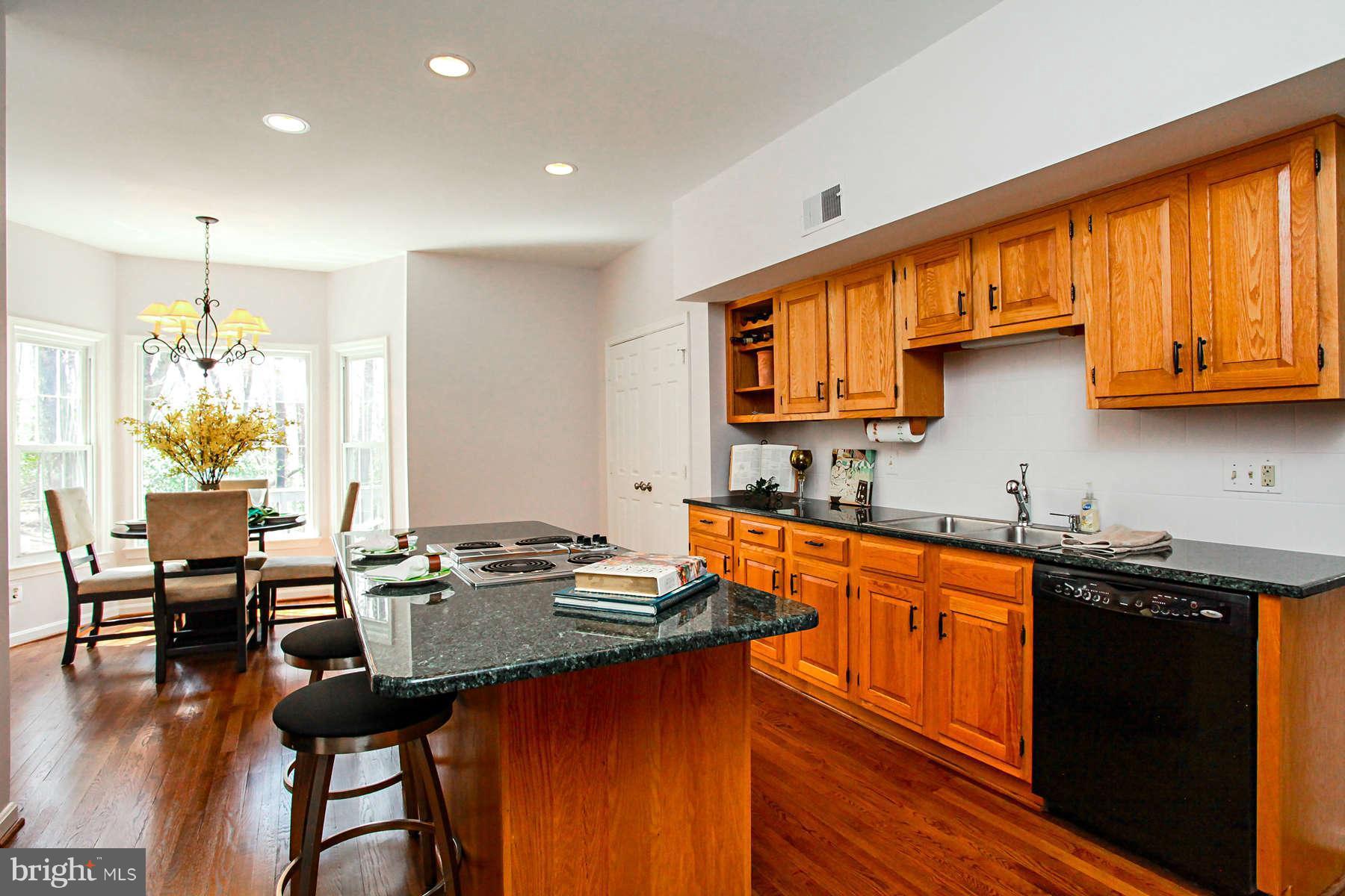 6307 Hunting Ridge Lane McLean, VA 22101 - Photo 8 of 30 Kitchen