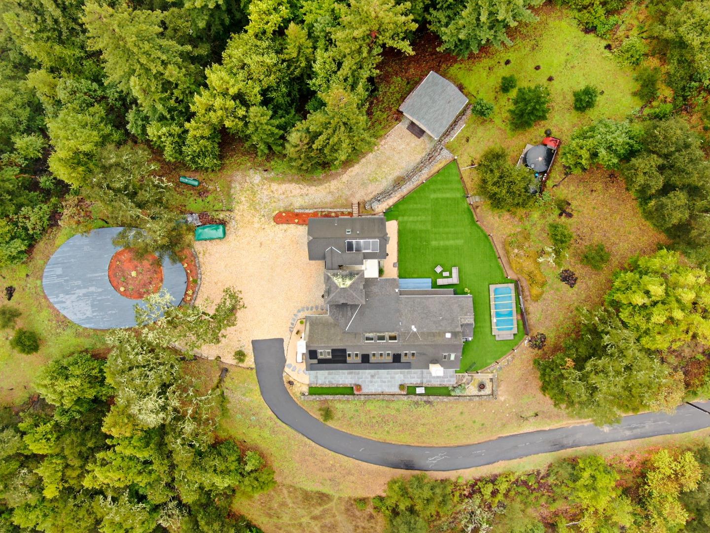 15220 Upper Ellen Road Los Gatos, CA 95033 - Photo 11 of 68
