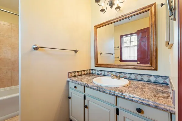 $299,900 | 91 Apple Creek Lane, Greece, NY 14612