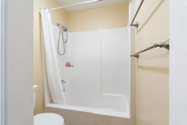 $299,900 | 91 Apple Creek Lane, Greece, NY 14612