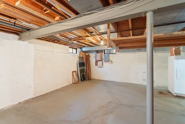 $299,900 | 91 Apple Creek Lane, Greece, NY 14612