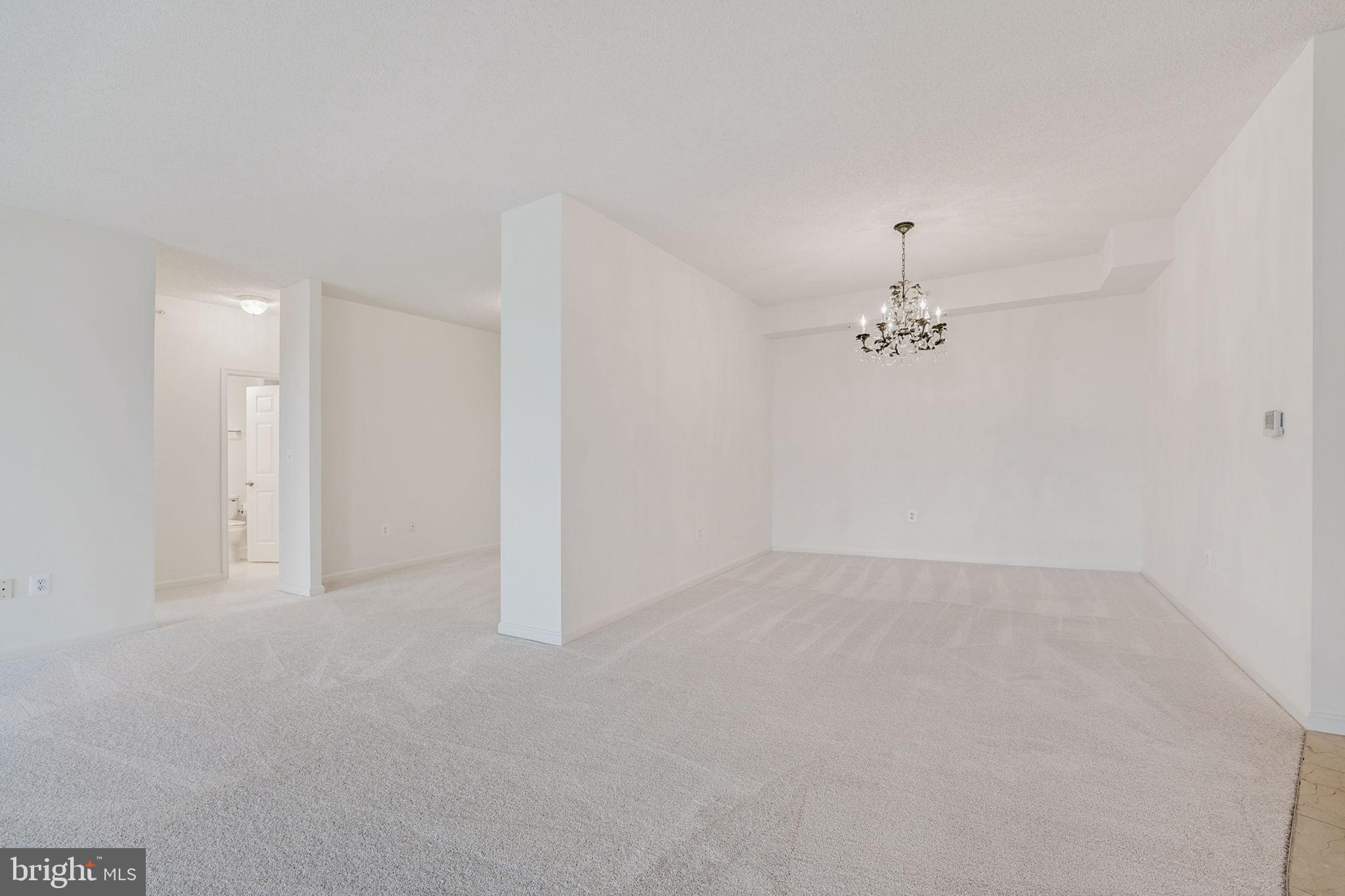 19355 Cypress Ridge Terrace, Unit 1111 Leesburg, VA 20176 - Photo 11 of 47