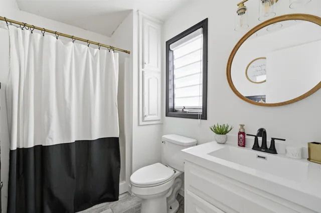 $399,900 | 2023 Meadowview Street, Kaukauna, WI 54130