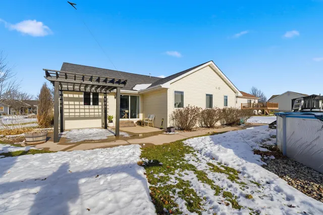 $399,900 | 2023 Meadowview Street, Kaukauna, WI 54130