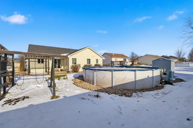 $399,900 | 2023 Meadowview Street, Kaukauna, WI 54130