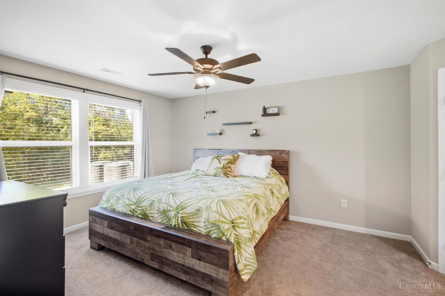 693 Tradition Ridge Cincinnati, OH 45245 - Photo 12 of 24 Gallery Image 12