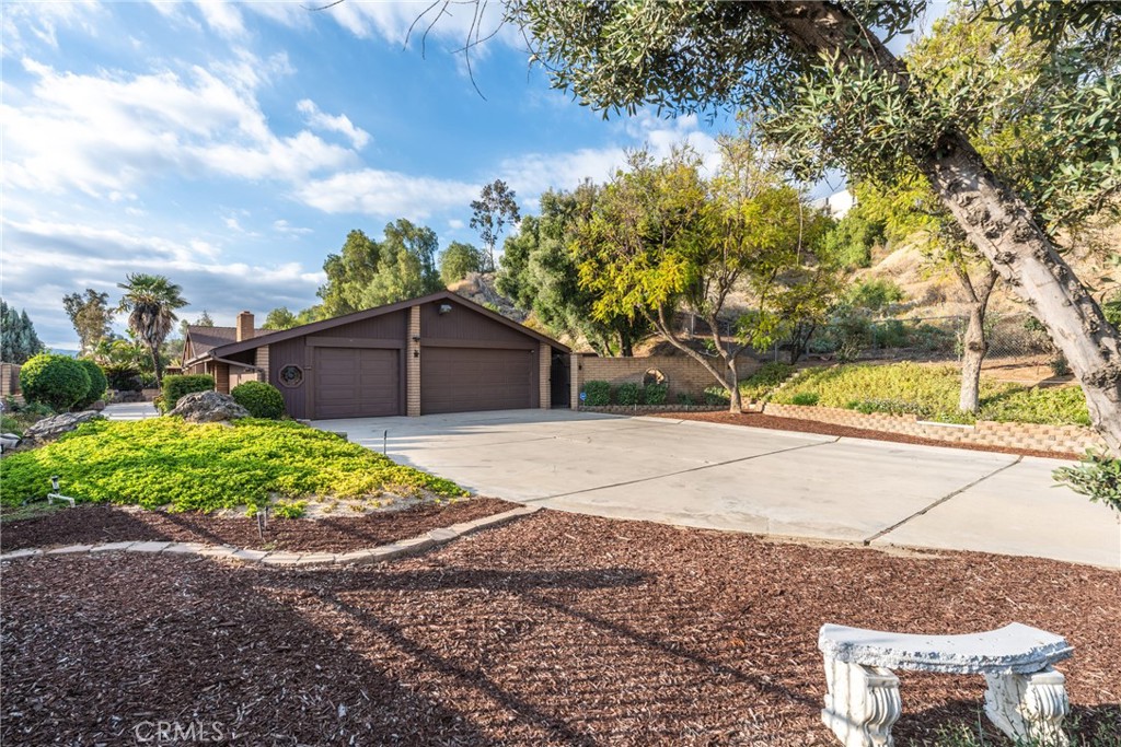 11977 San Timoteo Canyon Road Redlands, CA 92373 - Photo 7 of 75