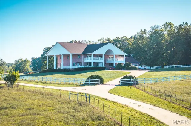$1,899,999 | 1575 Madison 220, Fredericktown, MO 63645
