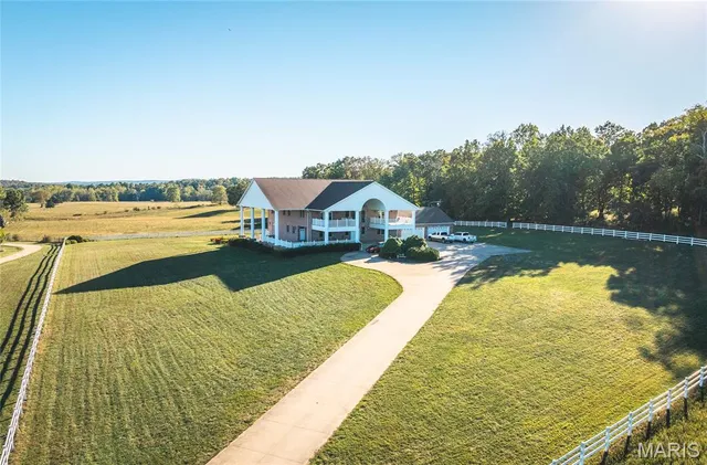 $1,899,999 | 1575 Madison 220, Fredericktown, MO 63645