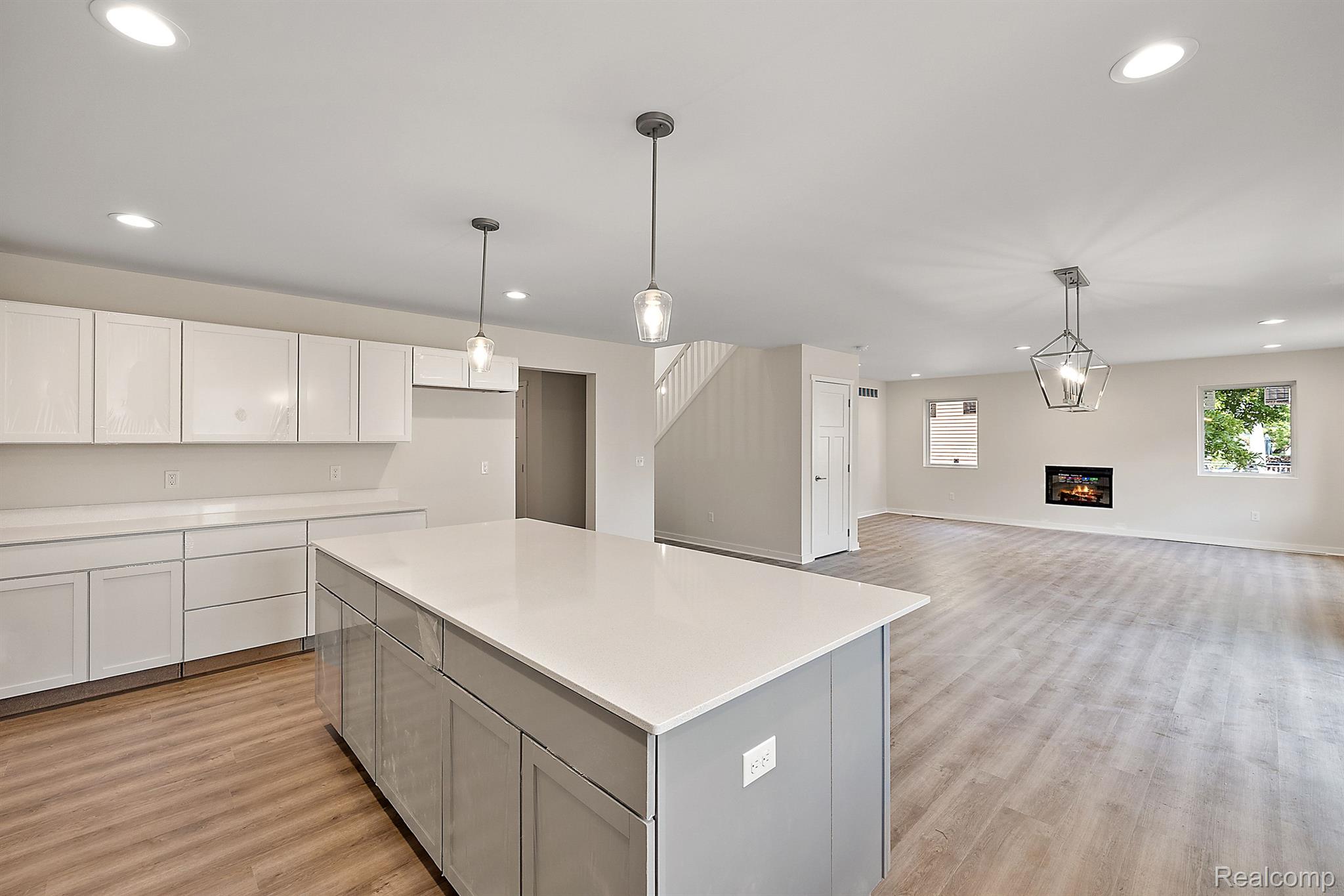 2825 Walsh Drive Rochester, MI 48309 - Photo 20 of 38 Gallery Image 20