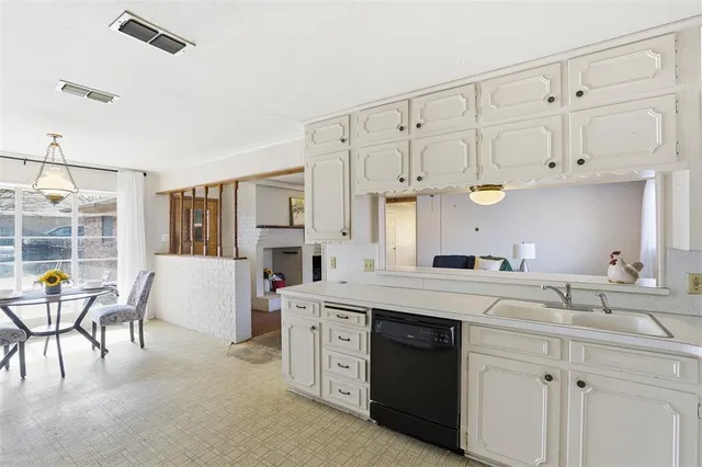 $365,000 | 503 Azalea Drive, Grapevine, TX 76051