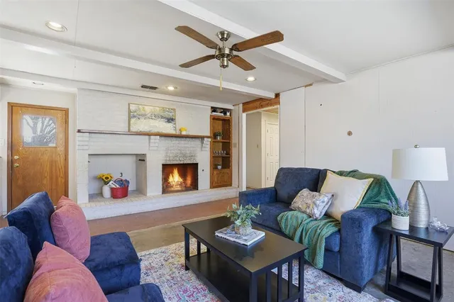 $365,000 | 503 Azalea Drive, Grapevine, TX 76051