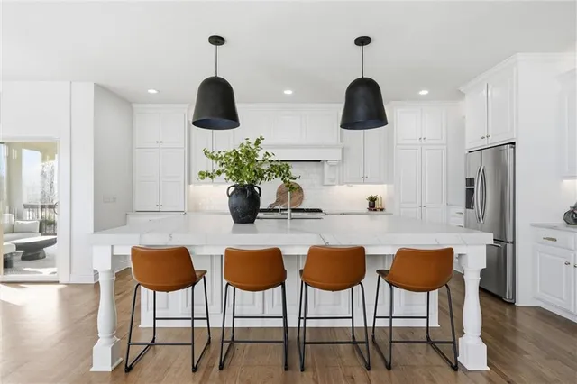 $1,300,000 | 12207 West 164th Terrace, Overland Park, KS 66221