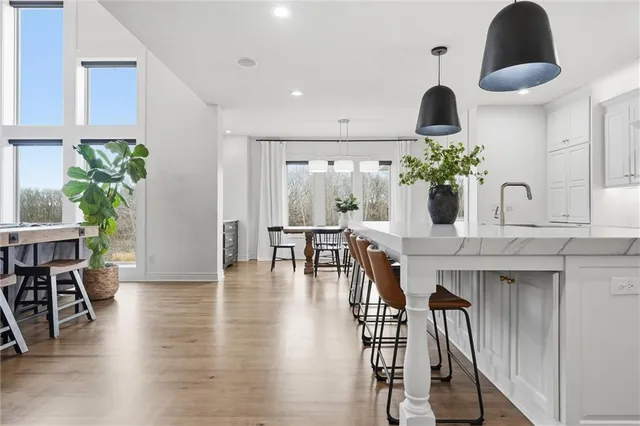 $1,300,000 | 12207 West 164th Terrace, Overland Park, KS 66221