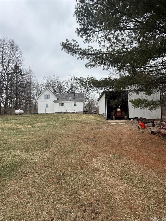4226 Welch Road Attica, MI 48412 - Photo 4 of 20