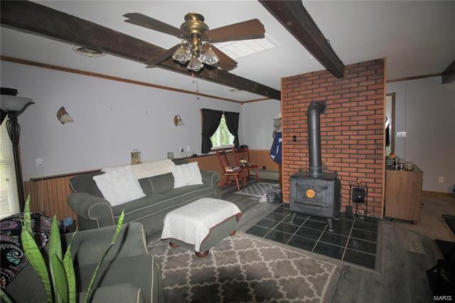 2915 Shady Pine Road Staunton, IL 62088 - Photo 13 of 23 Gallery Image 13