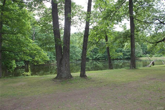 2915 Shady Pine Road Staunton, IL 62088 - Photo 21 of 23 Gallery Image 21