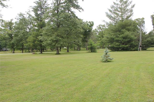 2915 Shady Pine Road Staunton, IL 62088 - Photo 22 of 23 Gallery Image 22