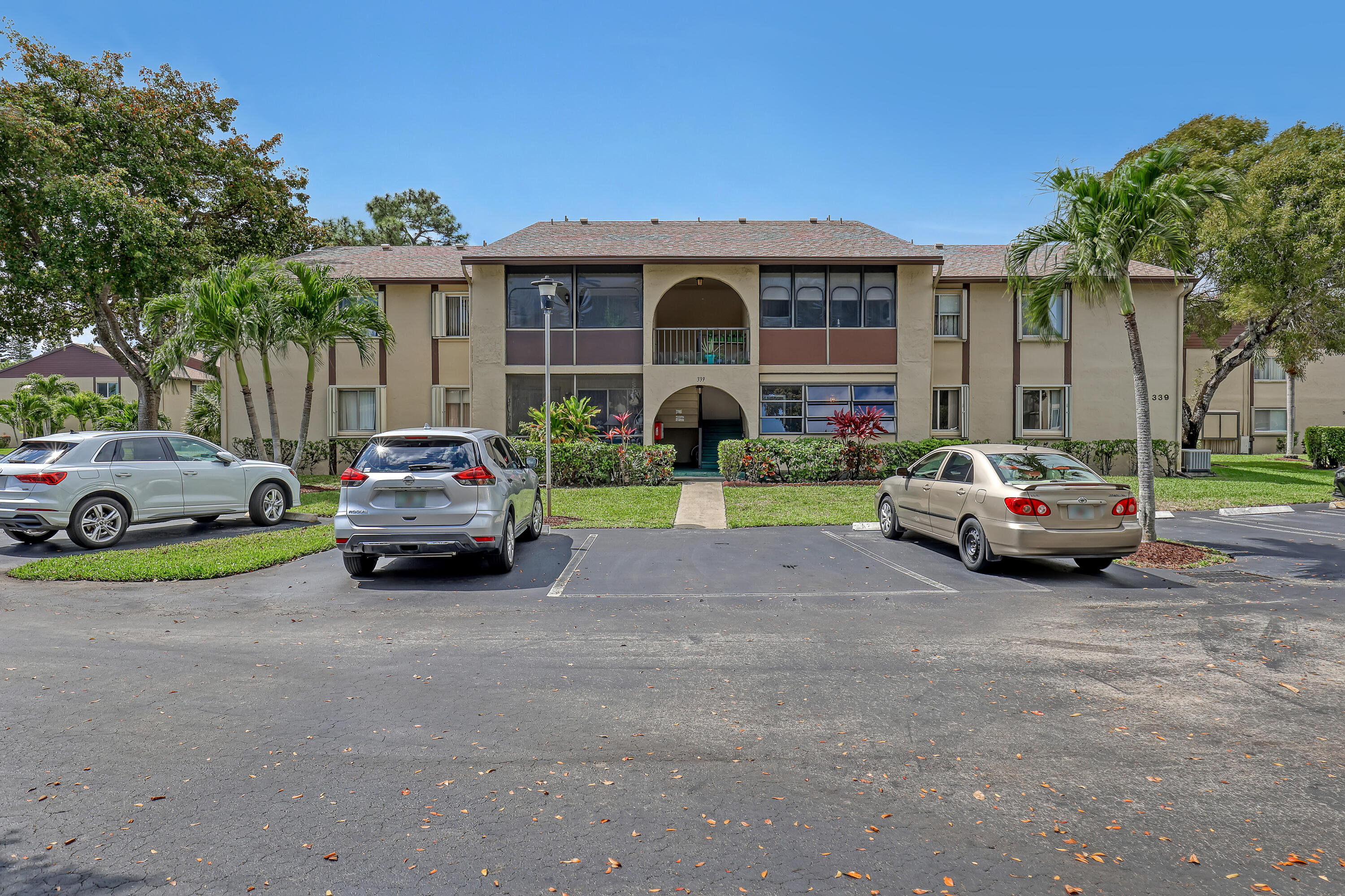 339 Pine Ridge Circle, Unit D1 Greenacres, FL 33463 - Photo 56 of 56 339 Pine Ridge #D1 (2)