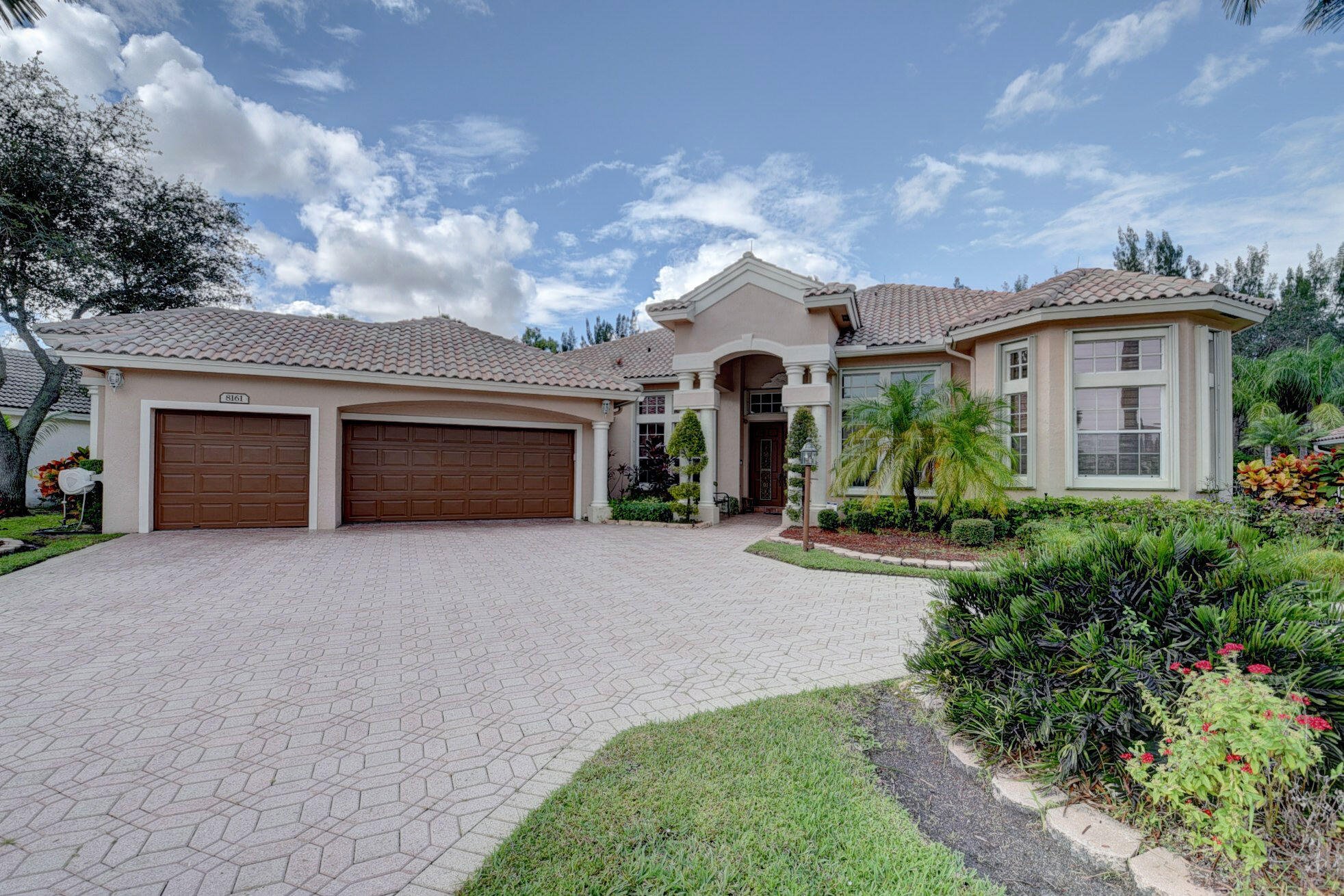 8161 Muirhead Circle, Boynton Beach, FL 33472 Compass