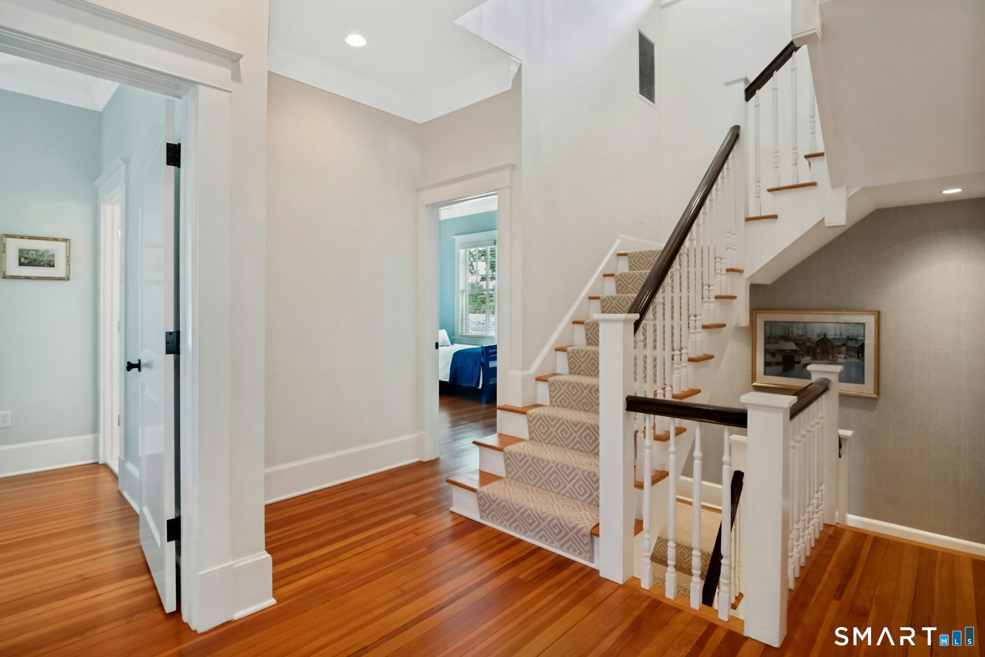 52 Chesterfield Road Stamford, CT 06902 - Photo 26 of 40 Staircase to third floor