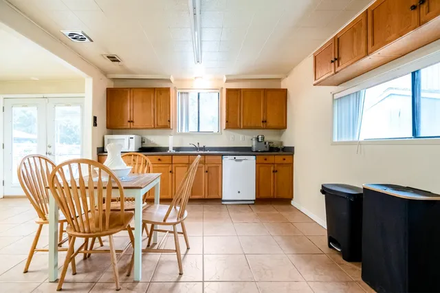 $725,000 | 18701 Lort Drive, Exeter, CA 93221