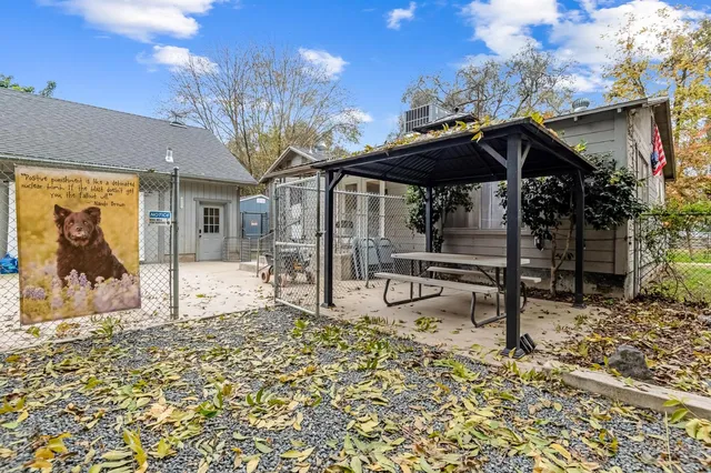 $725,000 | 18701 Lort Drive, Exeter, CA 93221