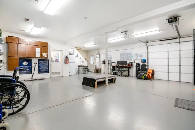 $725,000 | 18701 Lort Drive, Exeter, CA 93221