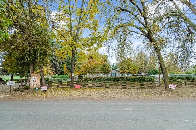 $725,000 | 18701 Lort Drive, Exeter, CA 93221