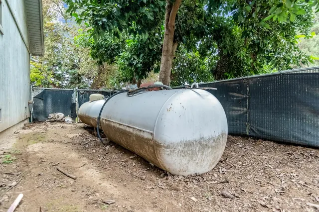 $725,000 | 18701 Lort Drive, Exeter, CA 93221