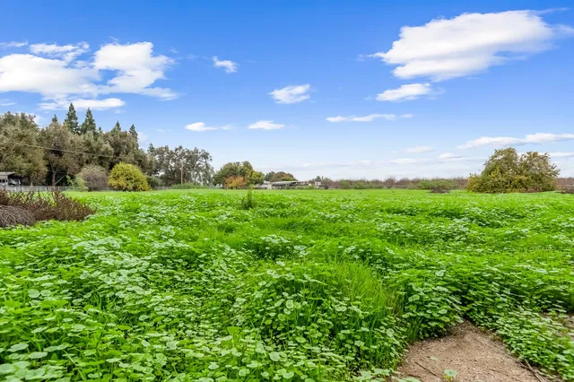 $725,000 | 18701 Lort Drive, Exeter, CA 93221