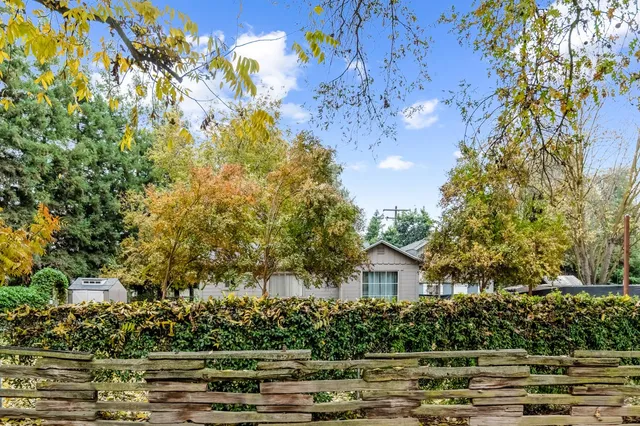 $725,000 | 18701 Lort Drive, Exeter, CA 93221