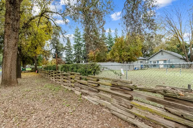 $725,000 | 18701 Lort Drive, Exeter, CA 93221