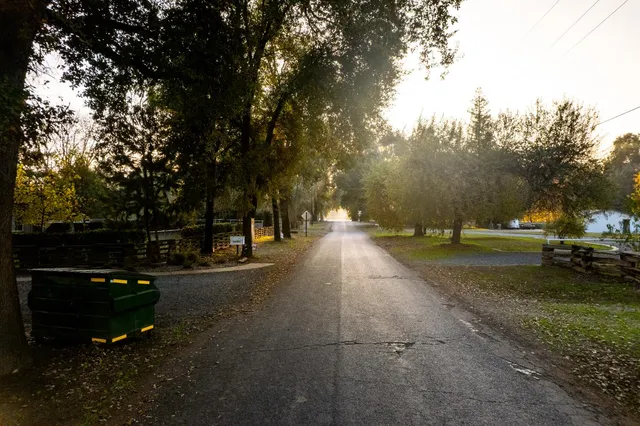 $725,000 | 18701 Lort Drive, Exeter, CA 93221