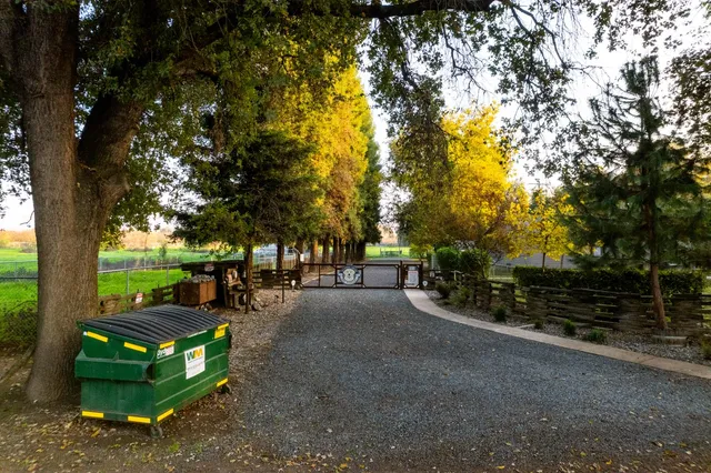 $725,000 | 18701 Lort Drive, Exeter, CA 93221