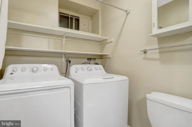 $2,950 | 4326 36th Street South, Arlington, VA 22206