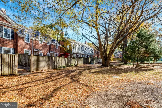 $2,950 | 4326 36th Street South, Arlington, VA 22206