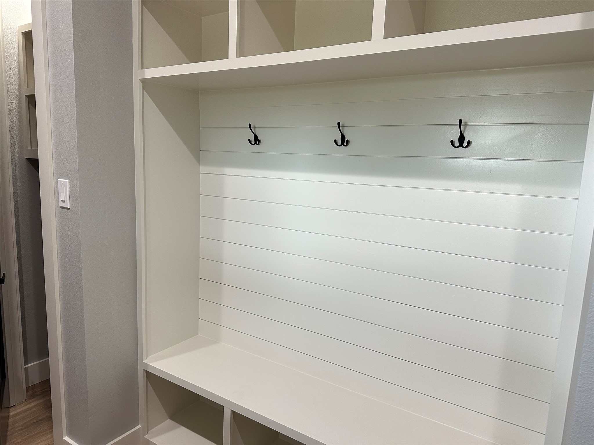 3880 Hranicky Road Schulenburg, TX 78956 - Photo 28 of 35 Built in cubbies for backpacks, sports gear, purses.