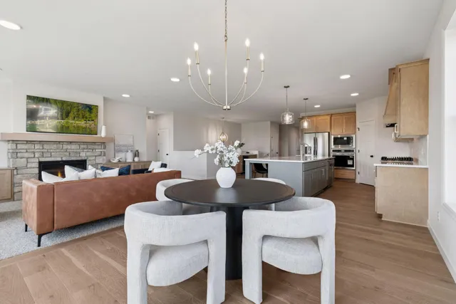 $714,900 | 18612 Icebox Lane, Lakeville, MN 55044